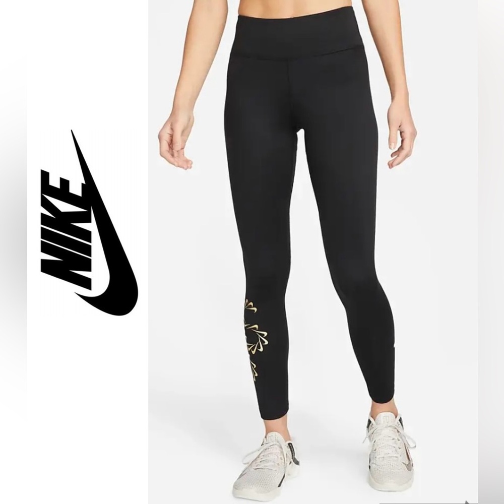 Nike Therma-Fit One Women’s Sz S Black Mid-Rise‎ Graphic Training Leggings